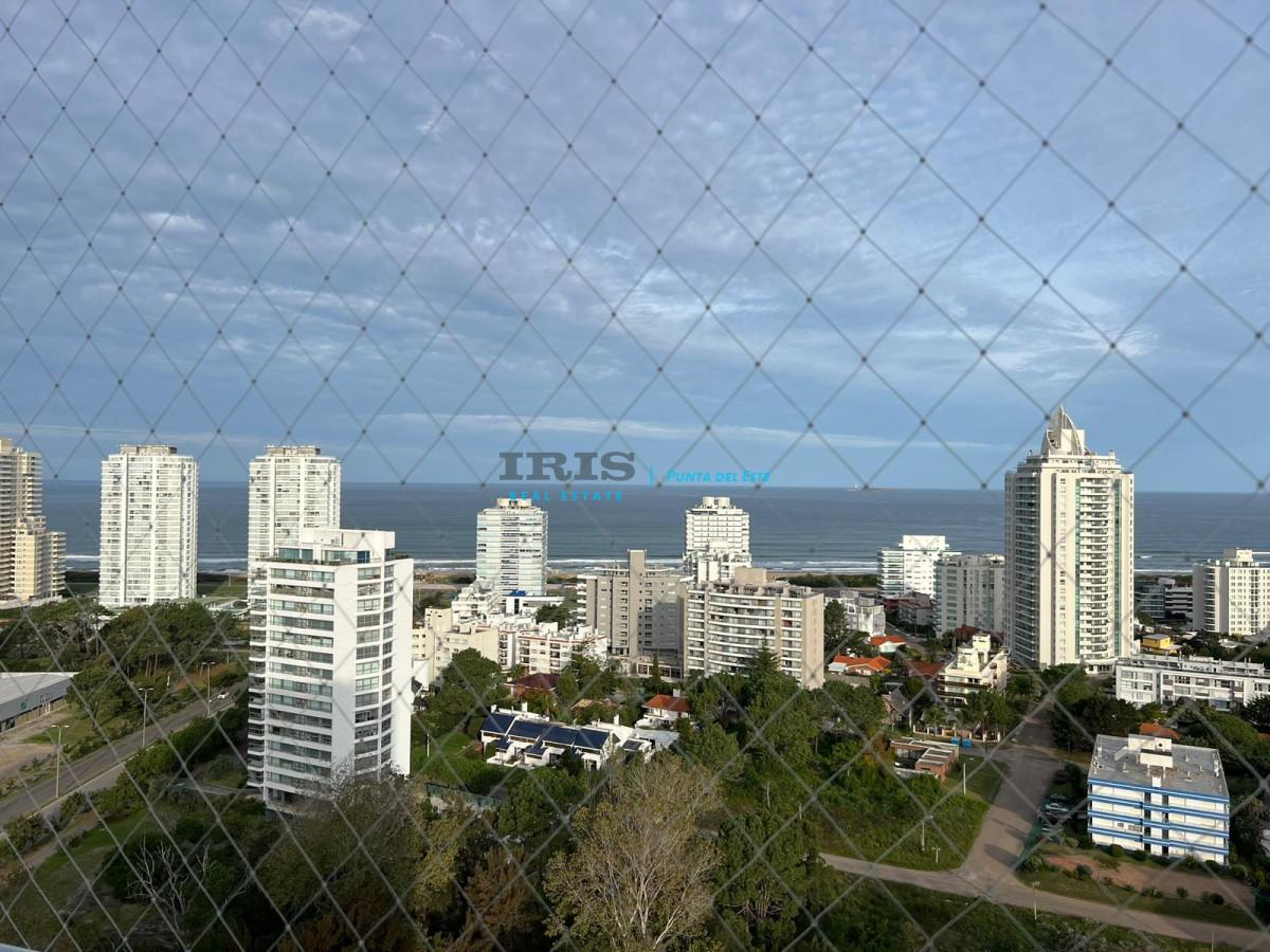 Apartamento de 2 dormitorios en Roosevelt - Punta del Este