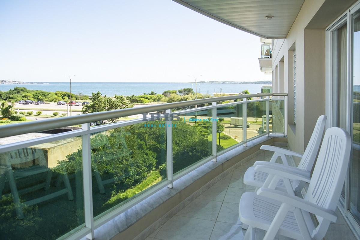 Departamento de 3 dormitorios en Punta del Este