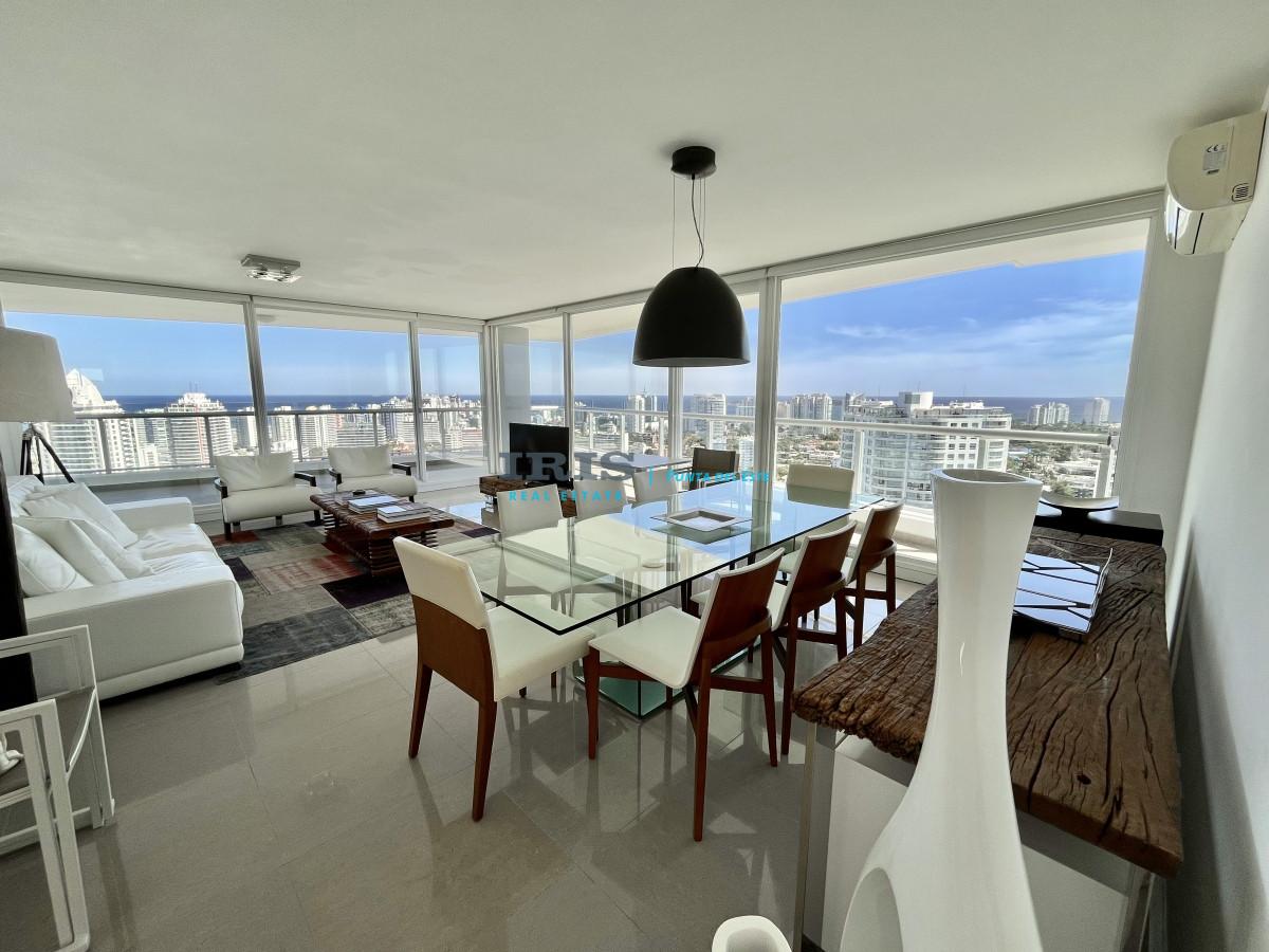 Penthouse de 4 suites en Torre One