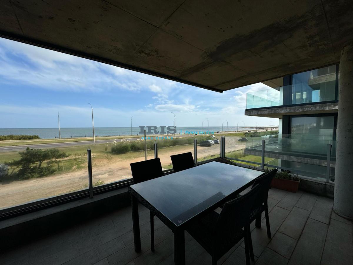 Venta Primera linea Pinares