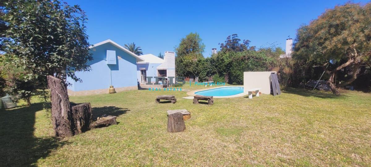 Venta casa 3 dormitorios zona muy tranquila