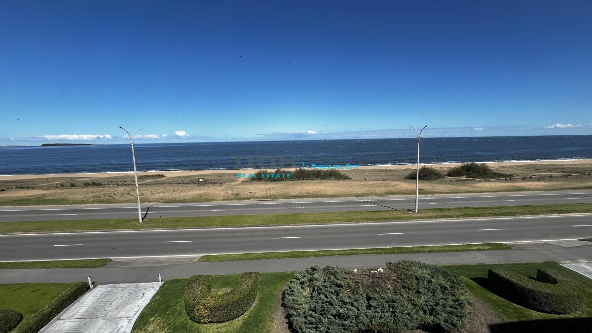 Penthouse frente al mar - Pinares