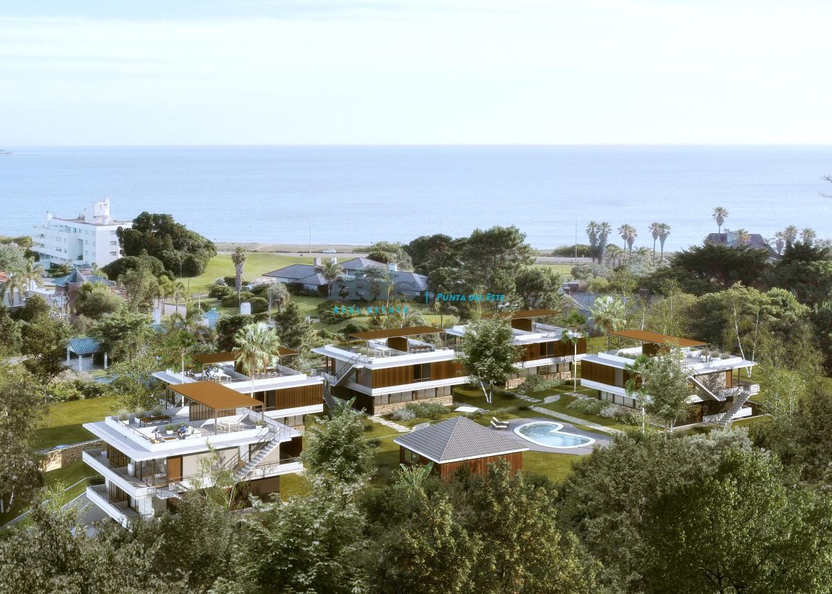 Venta de Casa en complejo cerrado, 4 dormitorios, vistas al mar