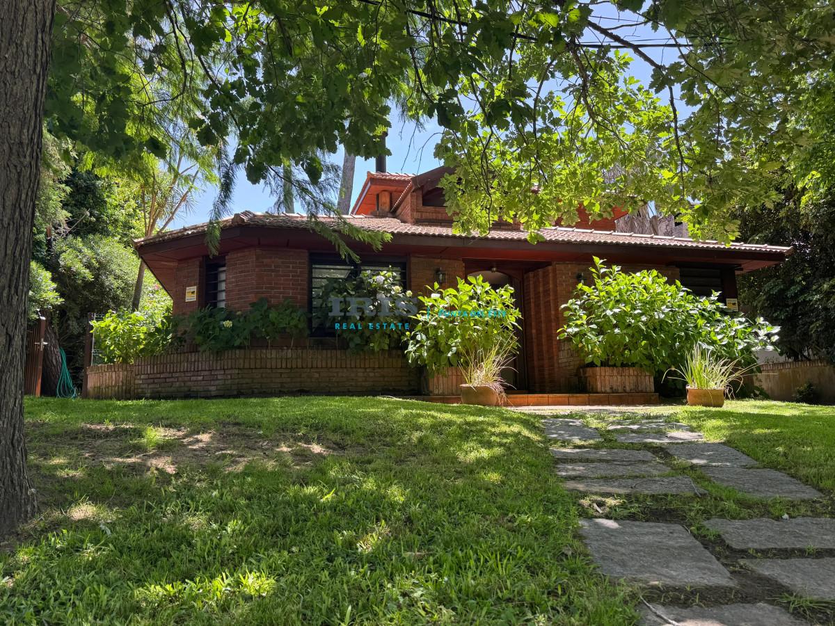 Chalet en Alquiler de Temporada, 3 dormitorios, Playa Mansa