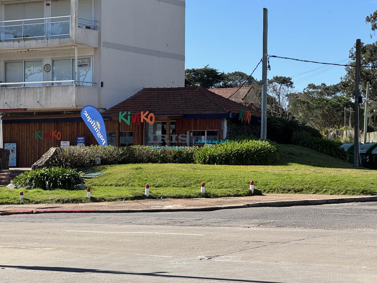 Alquiler de Local Comercial, Primera Línea Playa Mansa