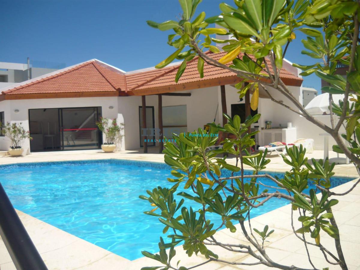 Apartamento de 2 Dormitorios en Alquiler de temporada, zona península